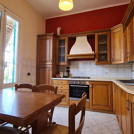 Carso 6 - Homy 5 Terre Apartment La Spezia