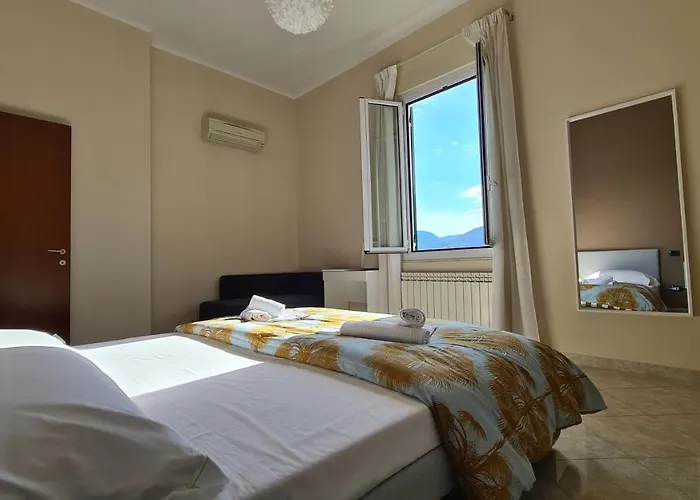 Carso 6 - Homy 5 Terre Apartment